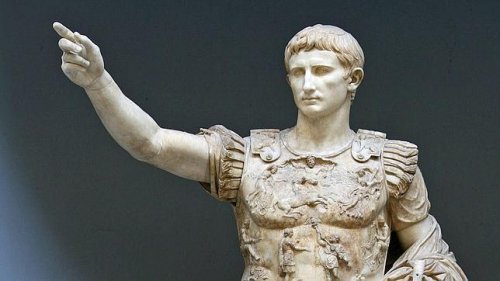 Historical novels: Tiberius autobiography.