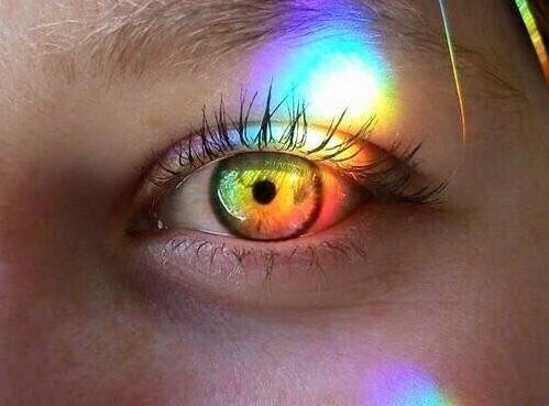 Illuminated eye.