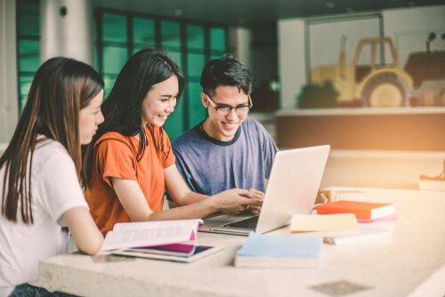 Group study sessions are very effective for taking a test.