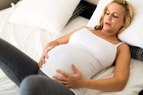 Woman breathing during contractions.
