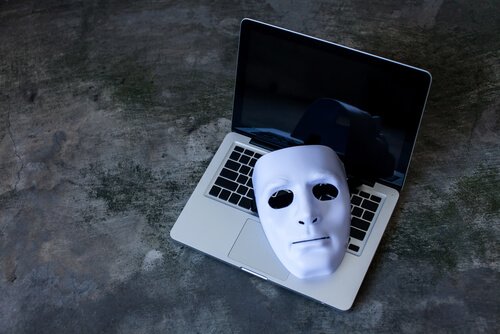 Online sexual predators use anonymity to their advantage.