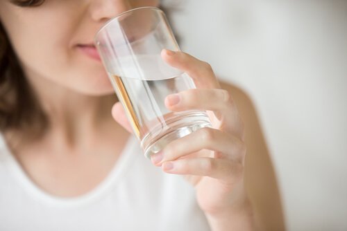 Hydration is vital to fight atopic dermatitis.