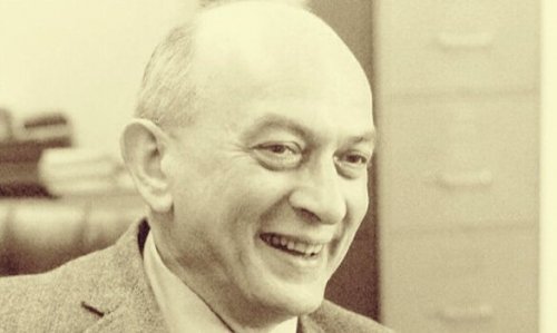 Solomon Asch.