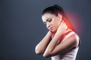 Whiplash: Symptoms and Treatment
