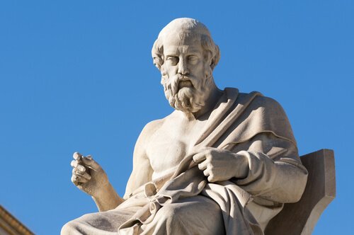 A statue of the Greek philosopher Plato.