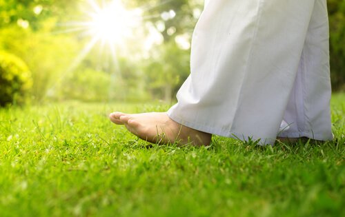 A barefooted person.