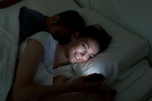 Digital Insomnia and Keys to Stopping It