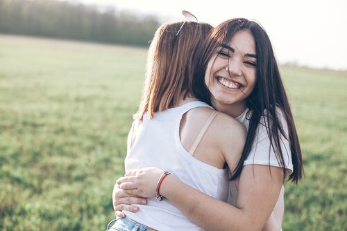 Healthy Friendships: Bonds that Help You Grow