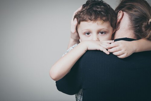 Childhood Anxiety: Symptoms and Treatment