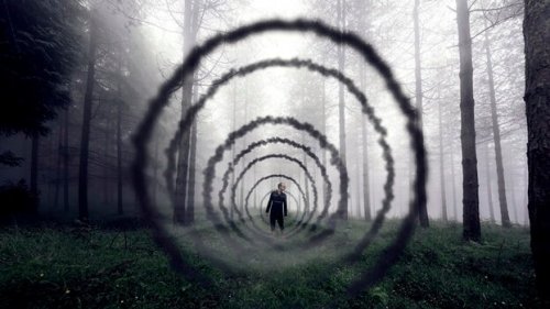 Man inside tunnel, unable of taking action.