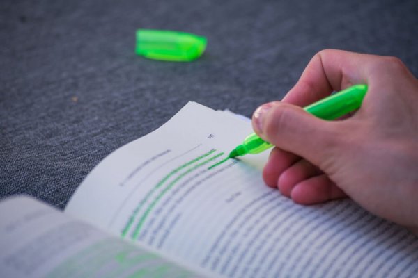 Why Is it So Hard to Pick up the Green Marker?