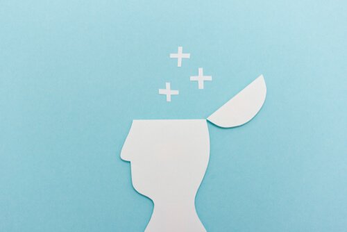 An open head with plus signs coming out.