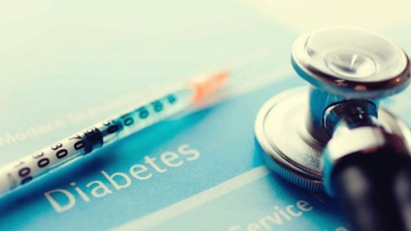 A syringe that diabetics use.