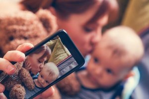 Sharenting: The Risks of Putting your Child on Social Media