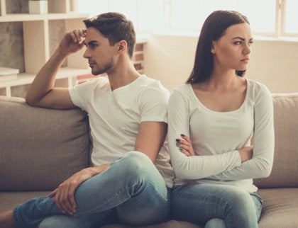A couple struggling with alexithymia.