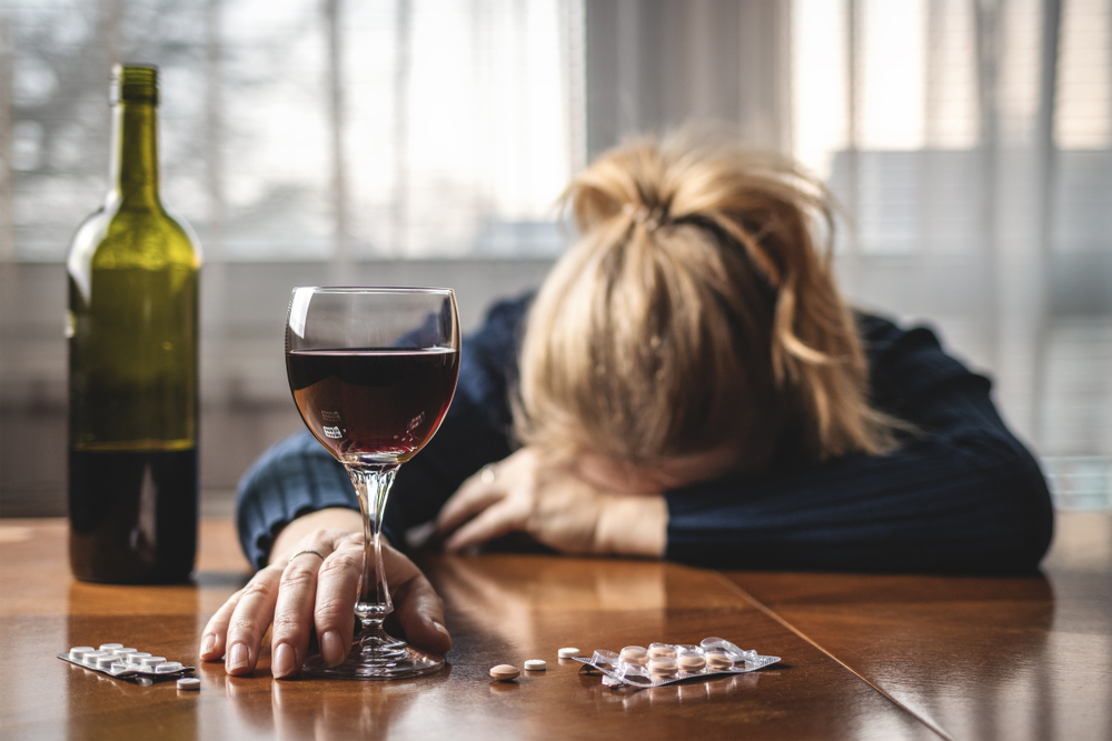 Antidepressants and Alcohol What Are the Risks? Exploring your mind
