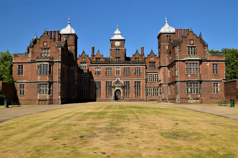 Aston Hall Psychiatric Hospital - The Grim Story - Exploring your mind