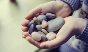 Afflictive Emotions Are as Heavy as Lead