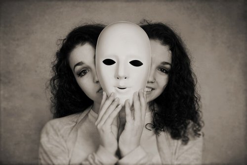 A bipolar woman.