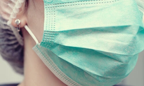 A doctor with a mask.