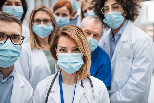 A thank you letter to the doctors and nurses.