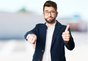 The Dilemma of Conflicting Messages