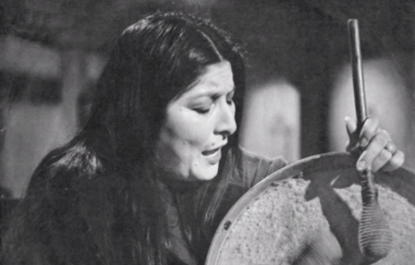 Mercedes Sosa singing.