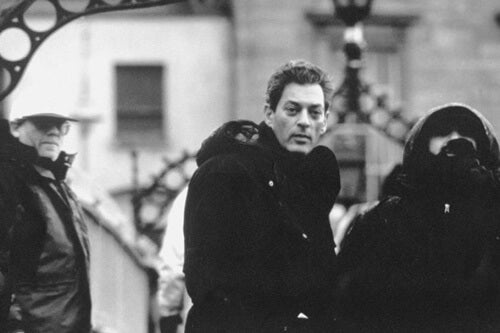 Paul Auster in the street.