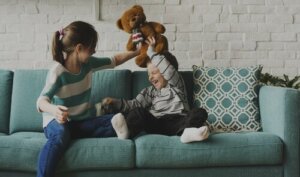 Does Birth Order Influence Sibling Personality?