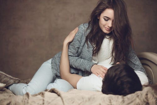 A couple talking about strategies for bettering sex life.