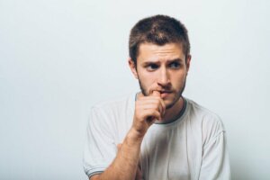 Venustraphobia: The Fear of Beautiful Women