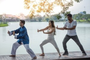 Qigong (Chi Kung) - Characteristics and Practice
