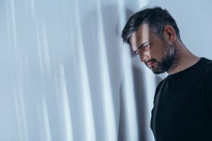 Origin of the Crow Types of Schizophrenia