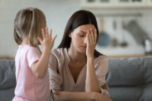 I Can't Stand It When My Child Throws a Tantrum
