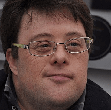 A smiling Pablo Pineda.