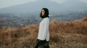 The Paradox of Being a Loner and Finding Love