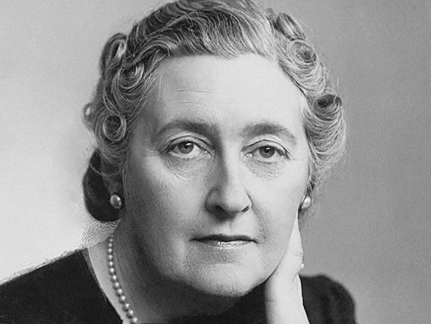 Agatha Christie: Biography of the Lady of Crime