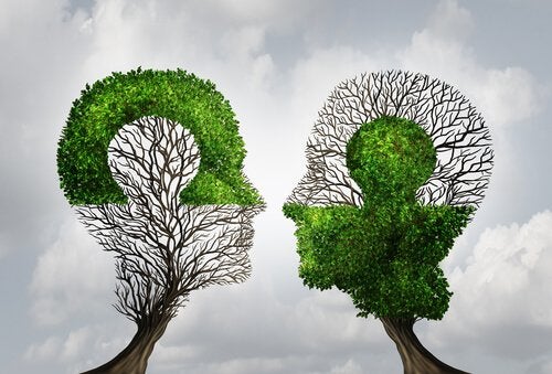 Heads in the form of trees.