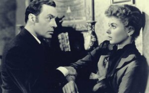 Gaslighting Phrases that Make You Question Your Sanity