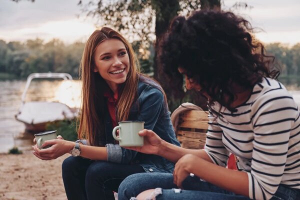 Two friends having coffee.