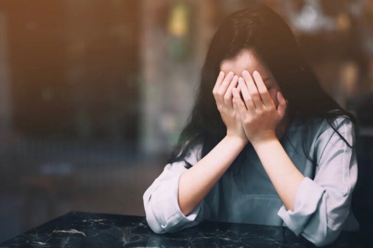 Bipolar Disorder isn't the Same as Emotional Lability