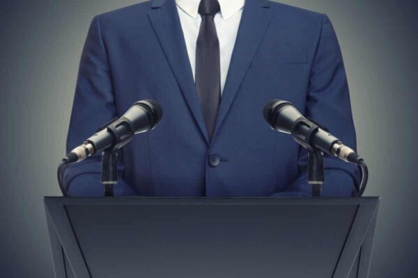 Man die toespraak houdt