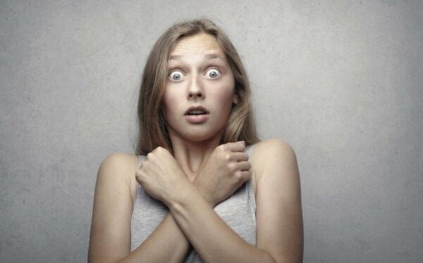 The Characteristics and Causes of Pseudohallucinations