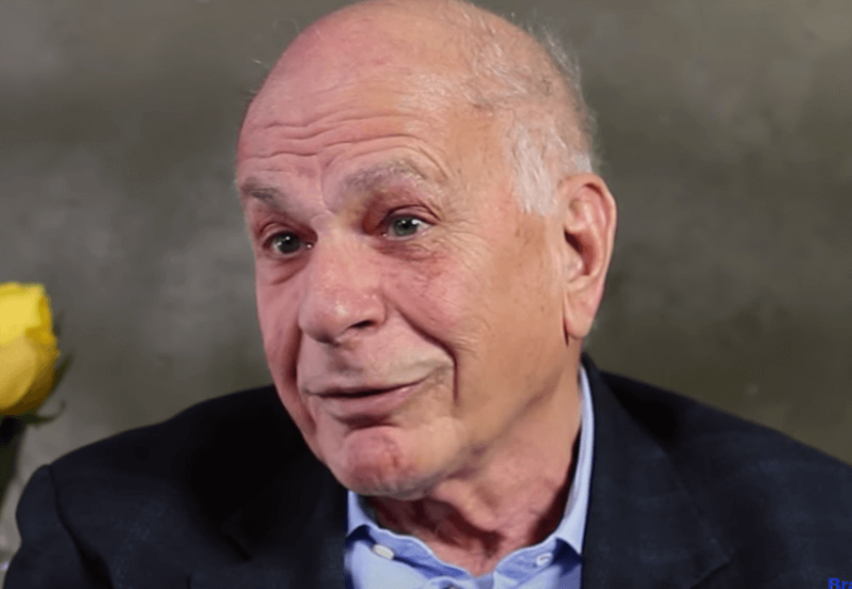 Daniel Kahneman - Biography of the Nobel Prize-Winning Psychologist and Author