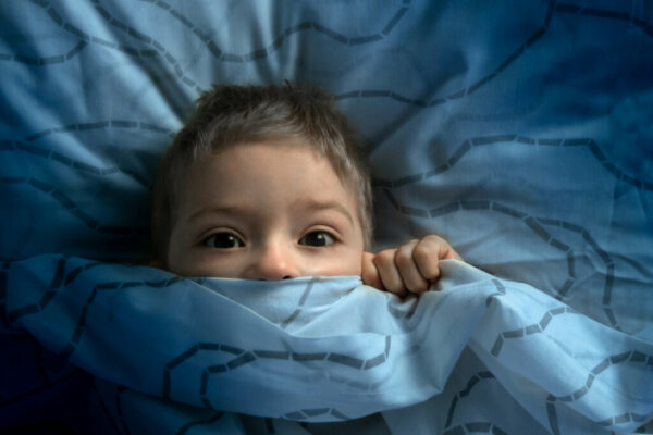 Angstig kind in bed