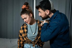 Paradoxical Adaptation to Domestic Violence Syndrome