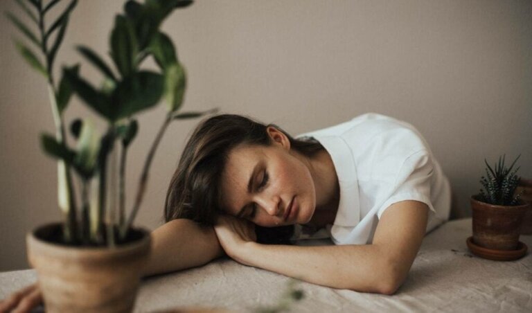 Five Signs of Poor Mental Health That Often Go Unnoticed