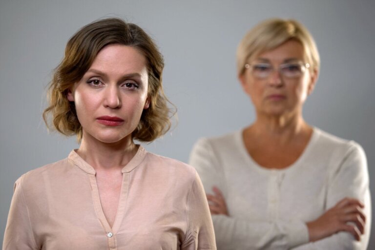 Five Effects of Separating From a Toxic Mother