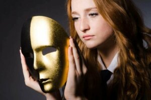 Impostor Syndrome: What is It and What Are Its Consequences?