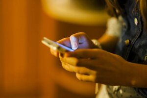 The Mute Generation: Why Don't Young People Answer Their Cell Phones?